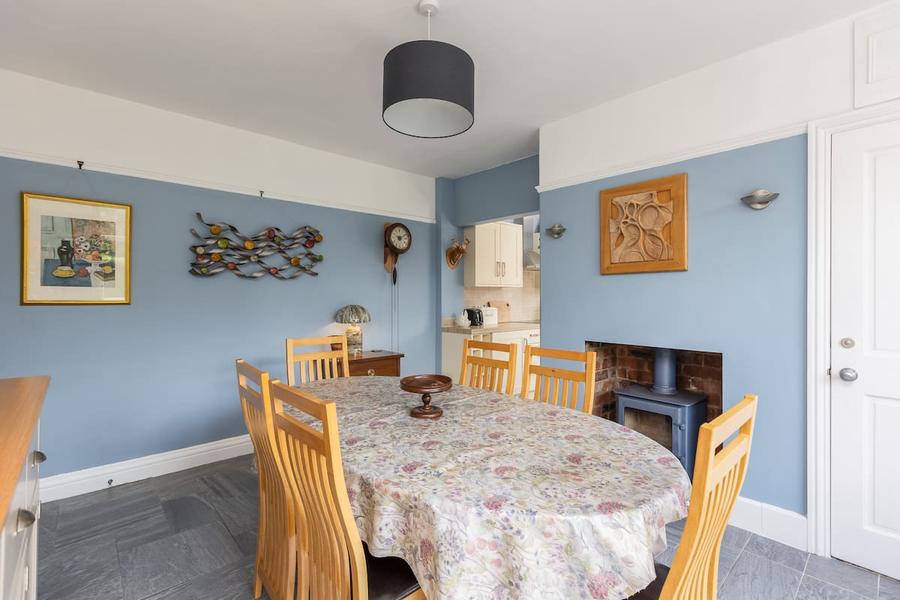 Danehurst - Dining area image 1