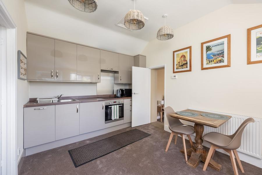Lavender Cottage - Annex Kitchen